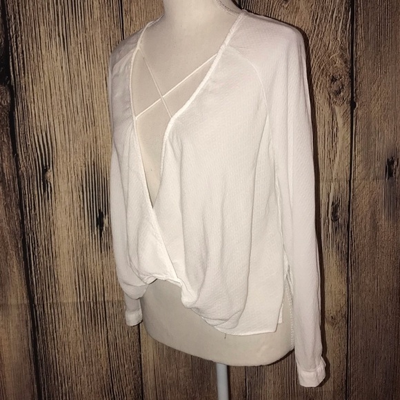 SILENCE + NOISE MEDIUM WHITE BLOUSE - Picture 3 of 8